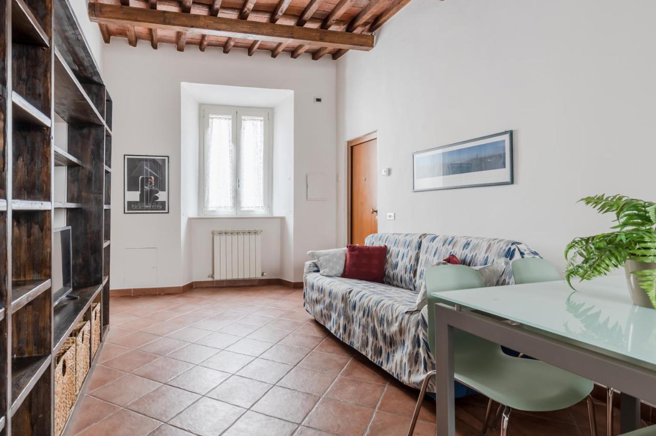 Lucca - Piazza Dell'Anfiteatro Central Apartment! Exterior photo